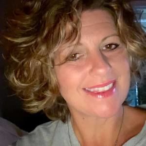 Meet your Posher, Krystal